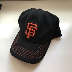 SF Giants baseball hat